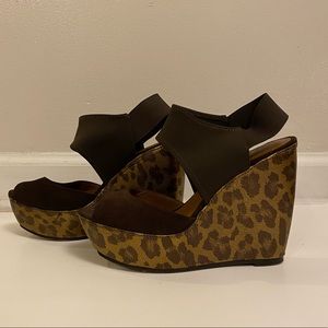 Donald J Pliner leopard brown platform wedge 6